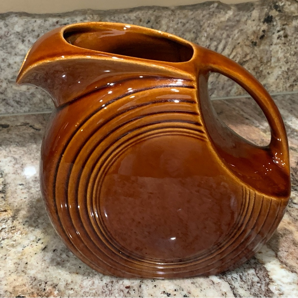 Vintage Fiesta Retired Amber Brown Disc Pitcher